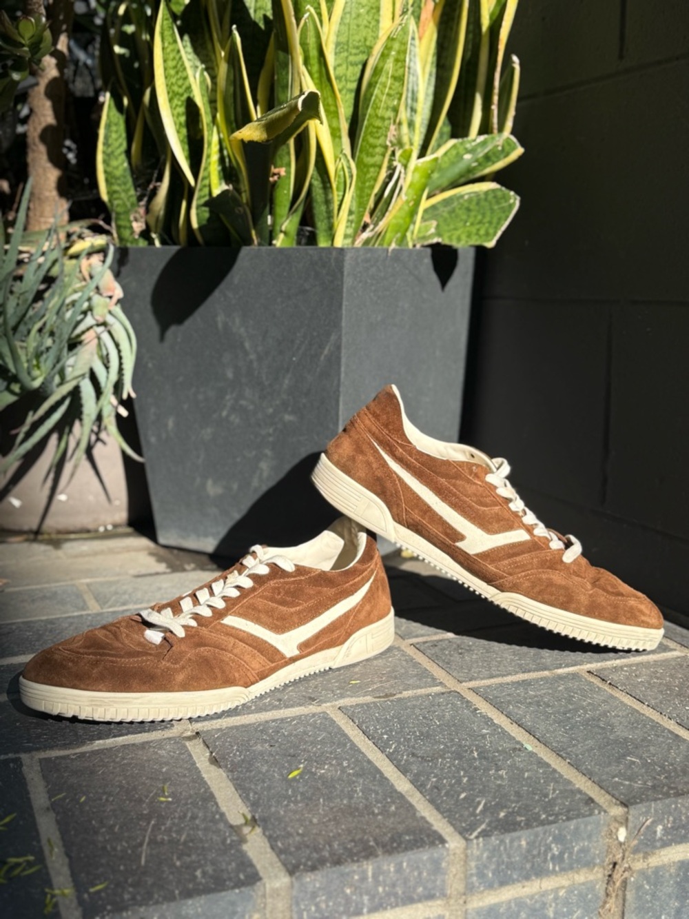 ** SOLD off platform 4/25 **Tom Ford Men’s Jackson Two-tone Suede Sneakers
